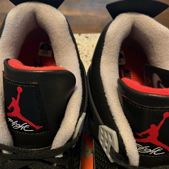 AIR JORDAN 4 RETRO \'BRED REIMAGINED\' main image 10